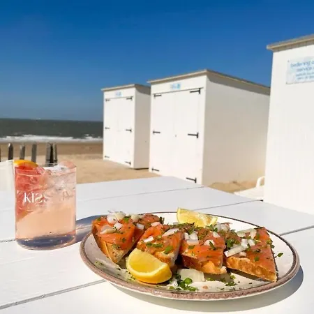 Heel Mooie Studio Met Garage Vlakbij De Zee En De Winkels Knokke-Heist