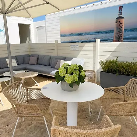 Heel Mooie Studio Met Garage Vlakbij De Zee En De Winkels Appartamento *